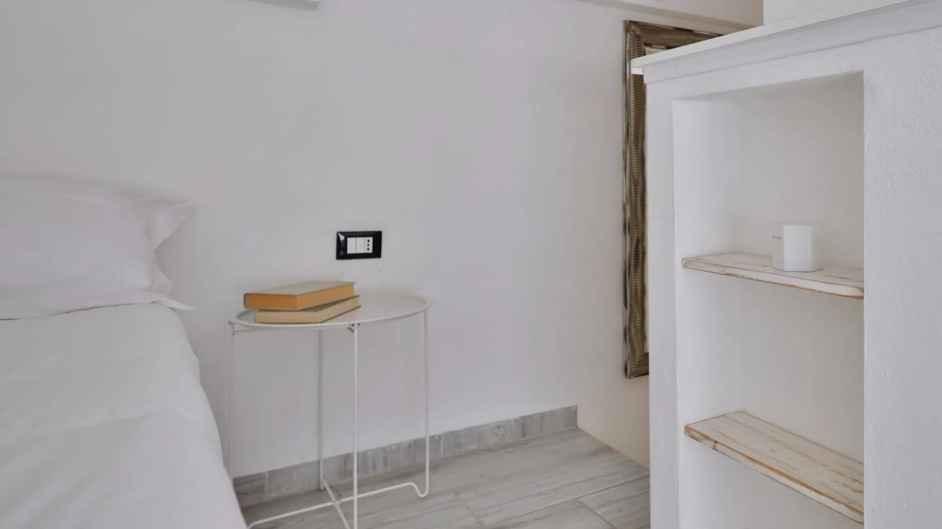 Quiet House Milano In Navigli Sleeps 4 Apartment Italy