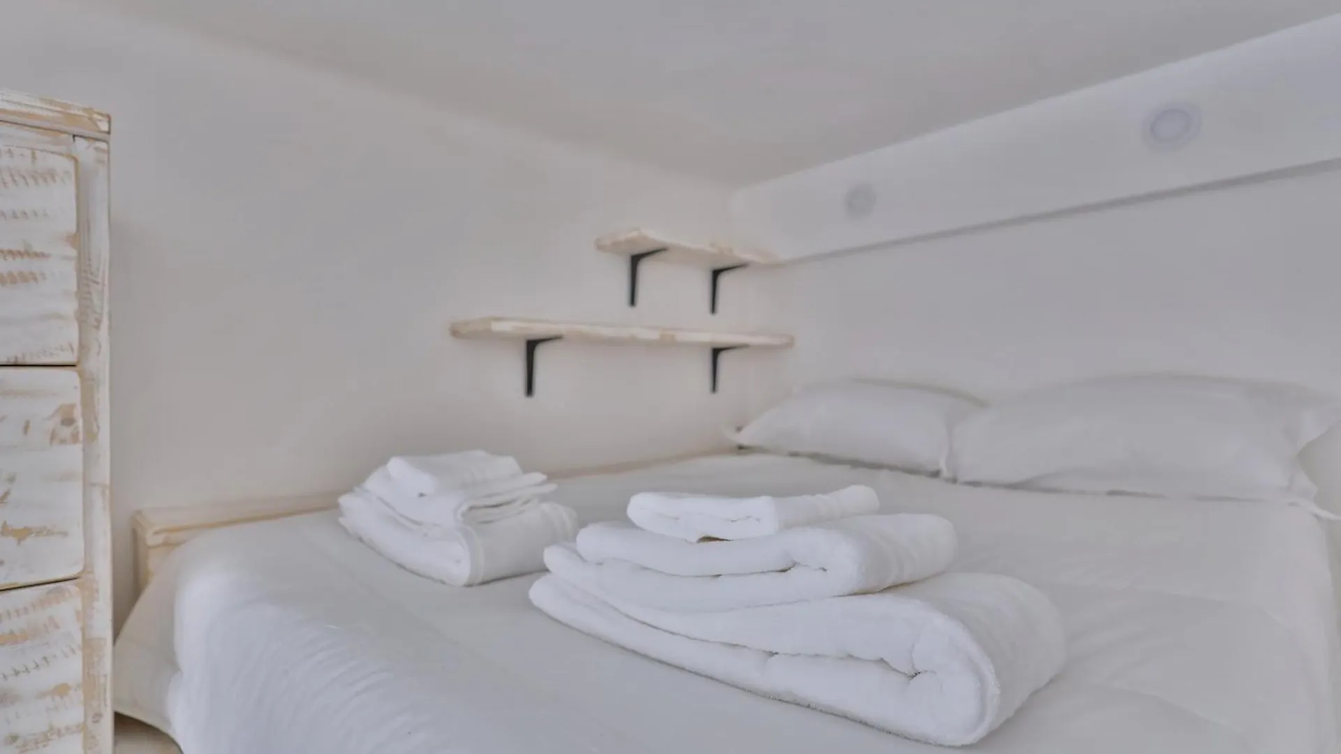 Quiet House Milano In Navigli Sleeps 4 Apartment