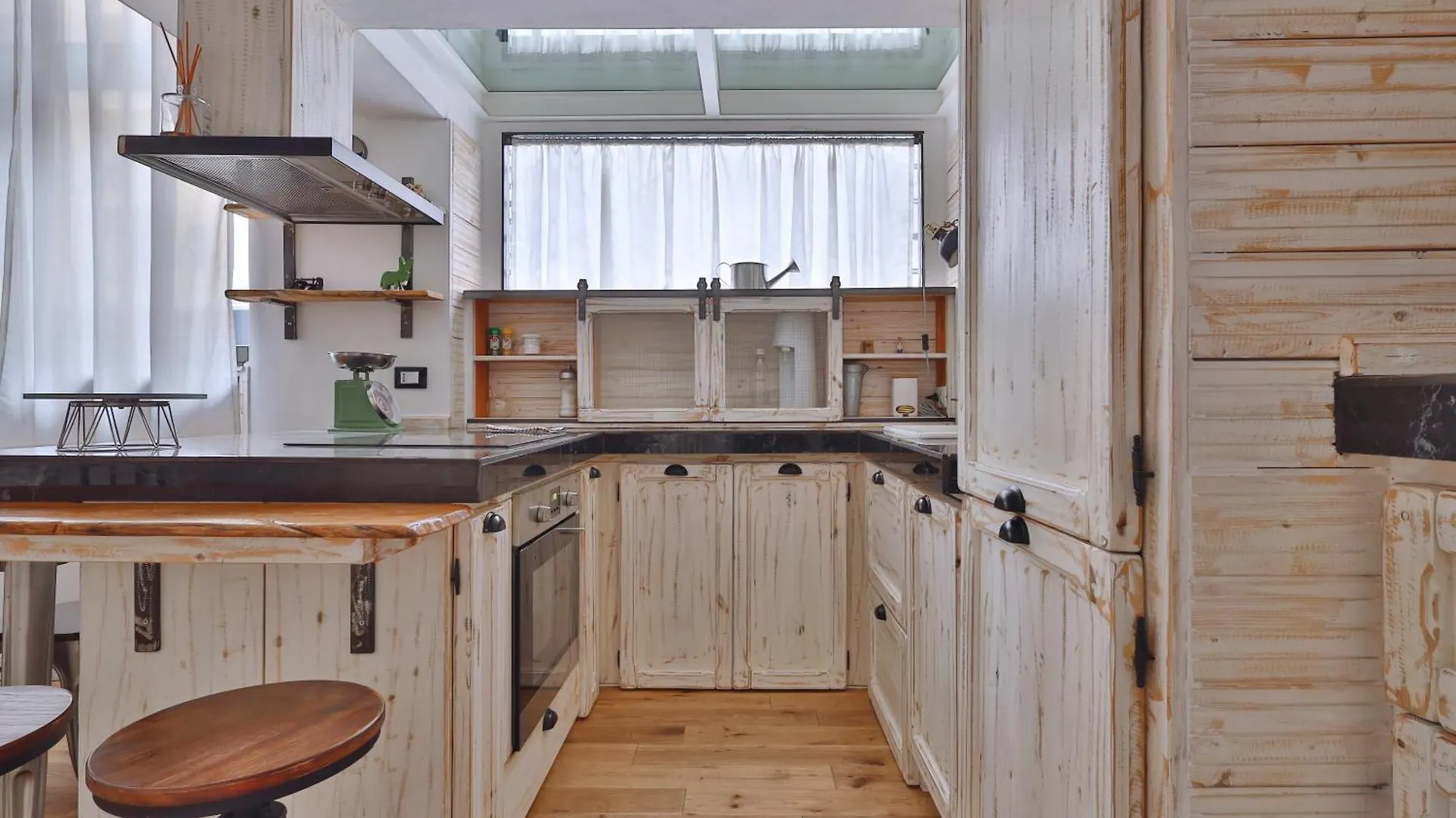 Quiet House Milano In Navigli Sleeps 4 Apartment